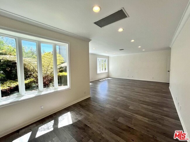 Building Photo - 13431 Java Dr