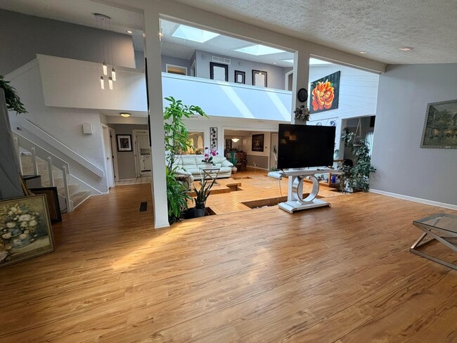 Building Photo - 8226 Glencree Pl