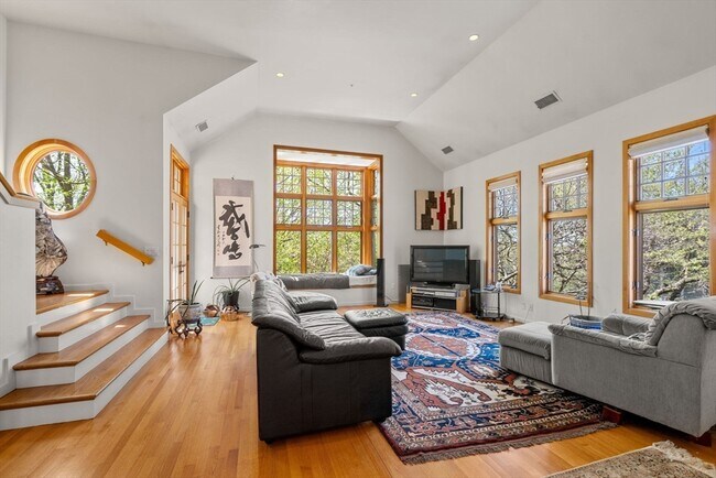 Primary Photo - 49 Dudley Rd
