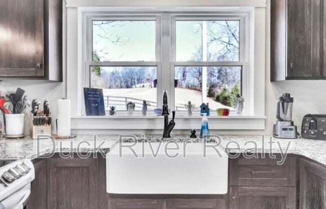 Building Photo - 4406 Akin Ridge Rd