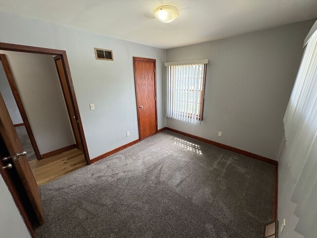 Building Photo - Bright & Spacious 3-Bedroom Home with Large Backyard