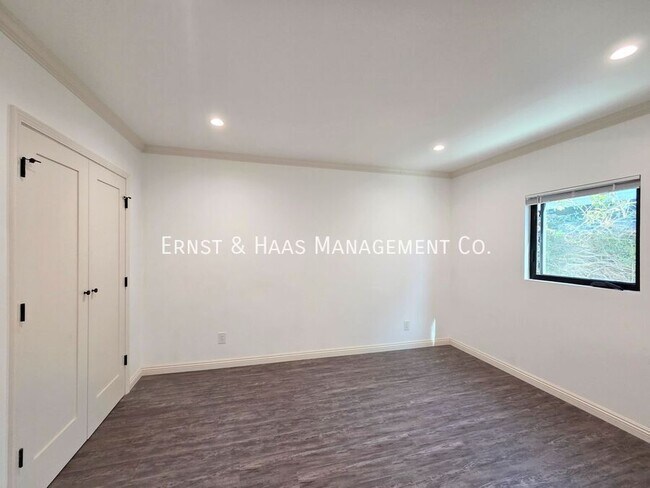 Building Photo - 2102 Nipomo Ave