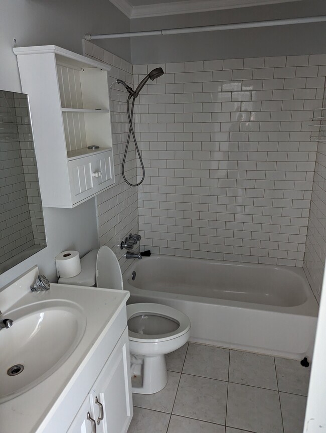 Building Photo - 4405 Barnett Street