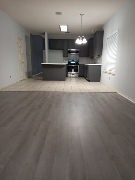 Building Photo - 2018 Old Ml Rd