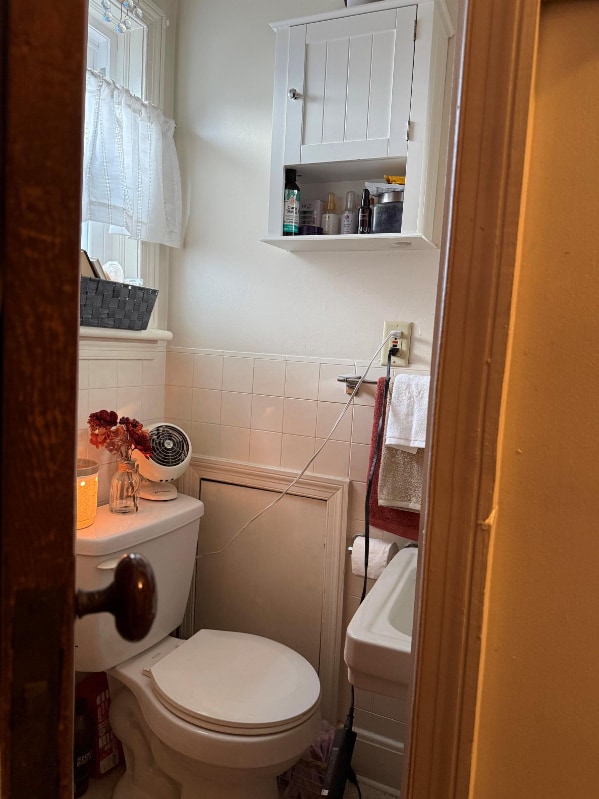 Building Photo - 50 York St