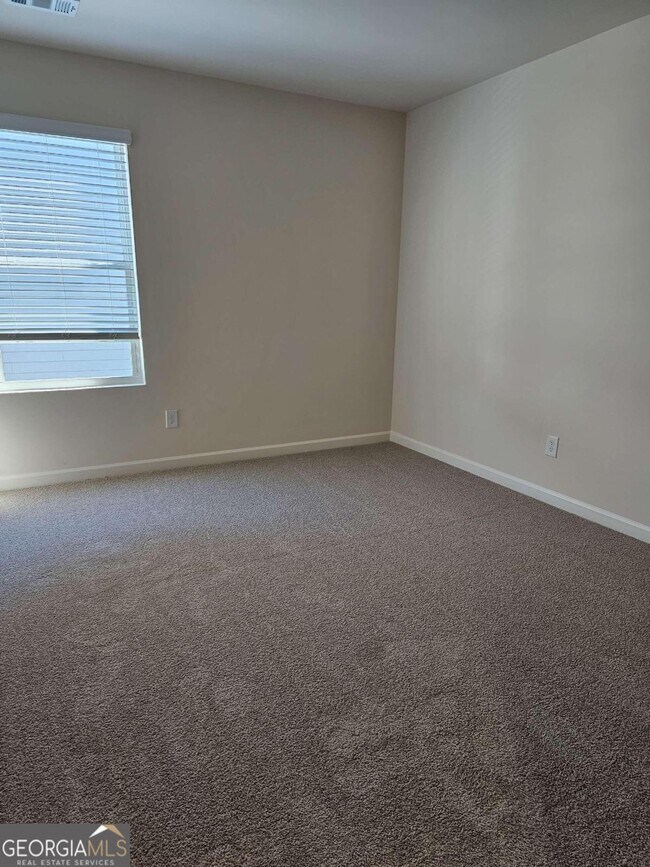 Building Photo - 45 Embry Blvd