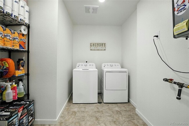 Building Photo - 27504 E 1st Pl