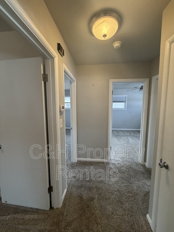 Building Photo - 1017 25th St W