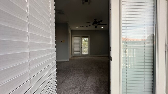 Building Photo - 3720 Messina Dr