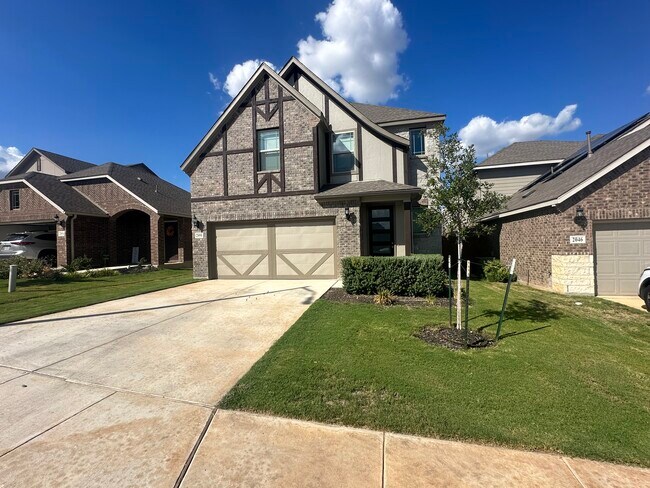 Primary Photo - 2050 Egret Ave
