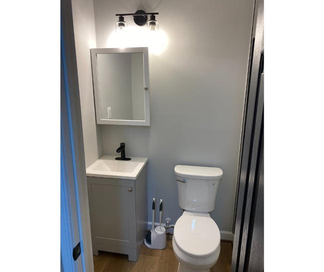 Building Photo - 823 N Woodington Rd