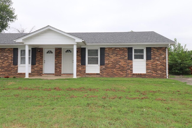 Primary Photo - 319 Edgewood Dr