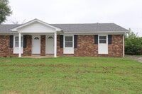 Building Photo - 319 Edgewood Dr