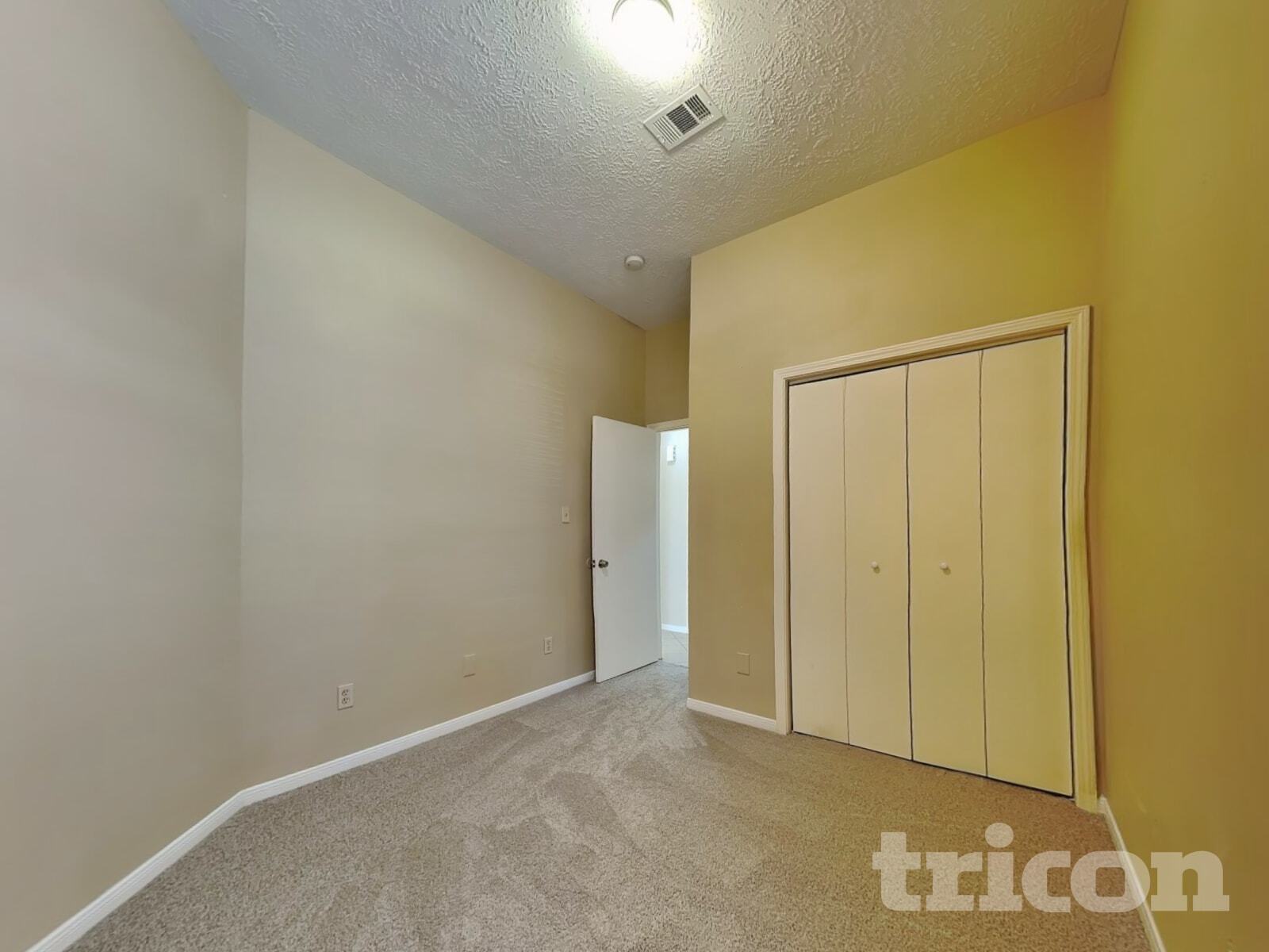 Building Photo - 6615 Laurel Glen Dr