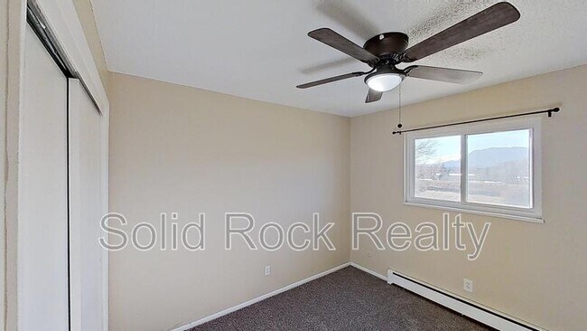 Building Photo - 1027 Westmoreland Rd