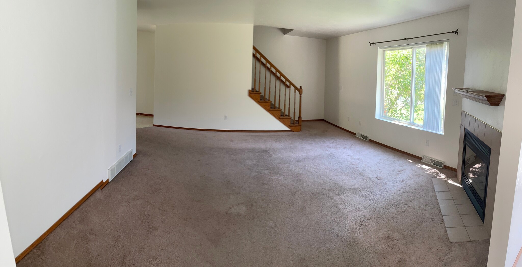 Building Photo - 1473 Maple Hills Ct
