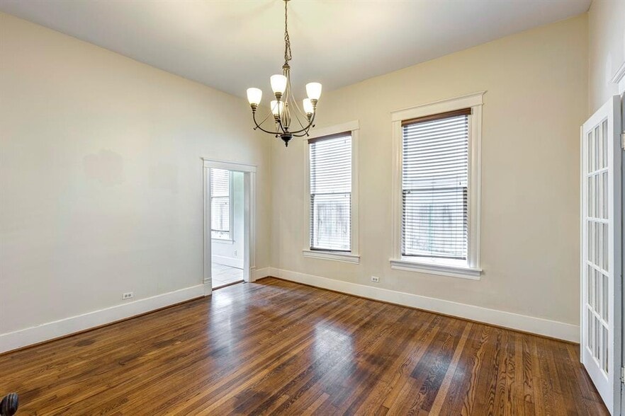 Dinning room - 306 Dennis St