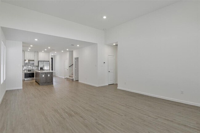 Building Photo - 4261 Waterlily Spg Wy