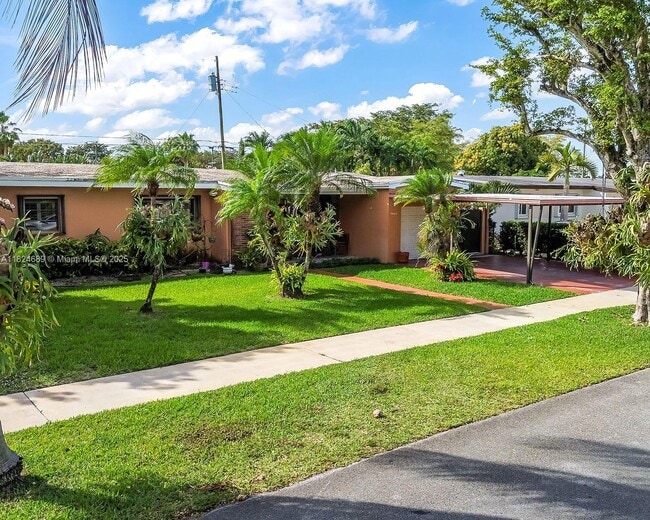 Primary Photo - 9460 SW 53rd St