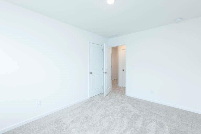 Building Photo - 1926 Frisco Wy