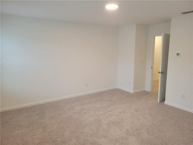 Building Photo - 203 Kinship Dr