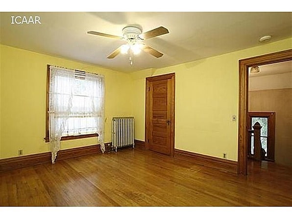 Building Photo - 430 N Van Buren St