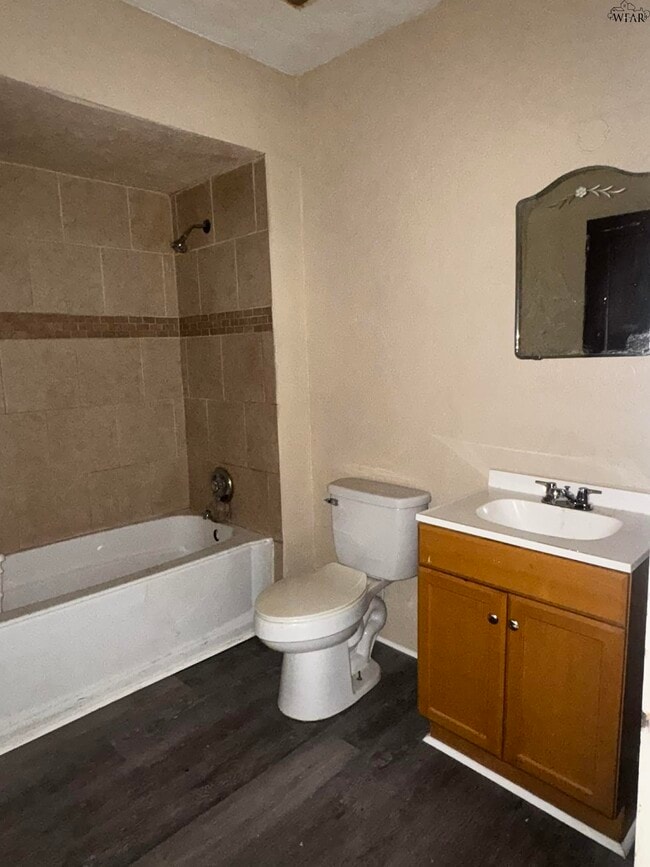 Building Photo - 2123 Ave G