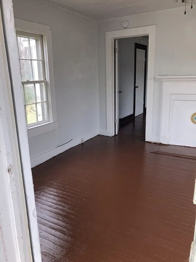 Building Photo - 207 Sims Dr