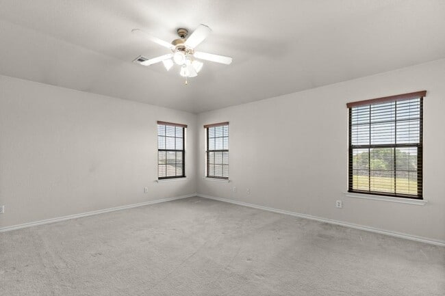 Building Photo - 2802 Scottsdale Dr