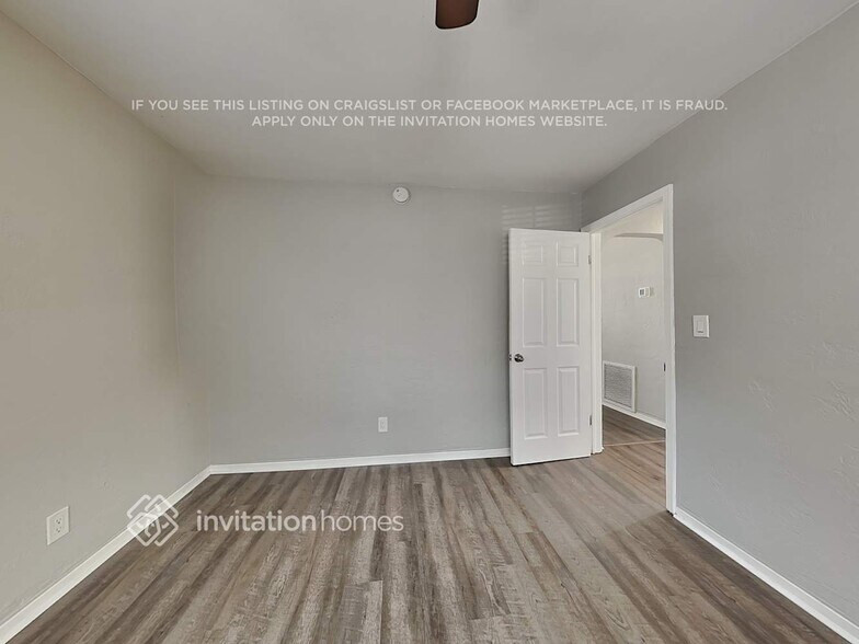 Building Photo - 2334 Auburn St S