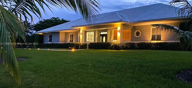 Building Photo - 7101 Holatee Trail