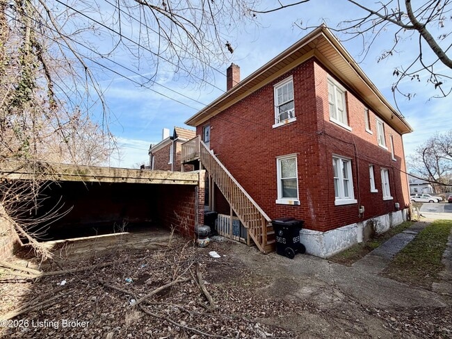 Building Photo - 666 Lindell Ave