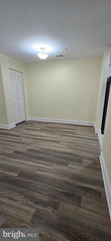 Building Photo - 8883 Rusland Ct