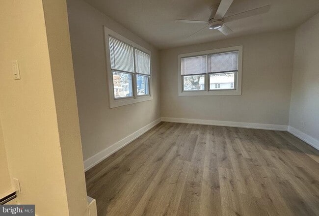 Building Photo - 2259 Hamilton Ave