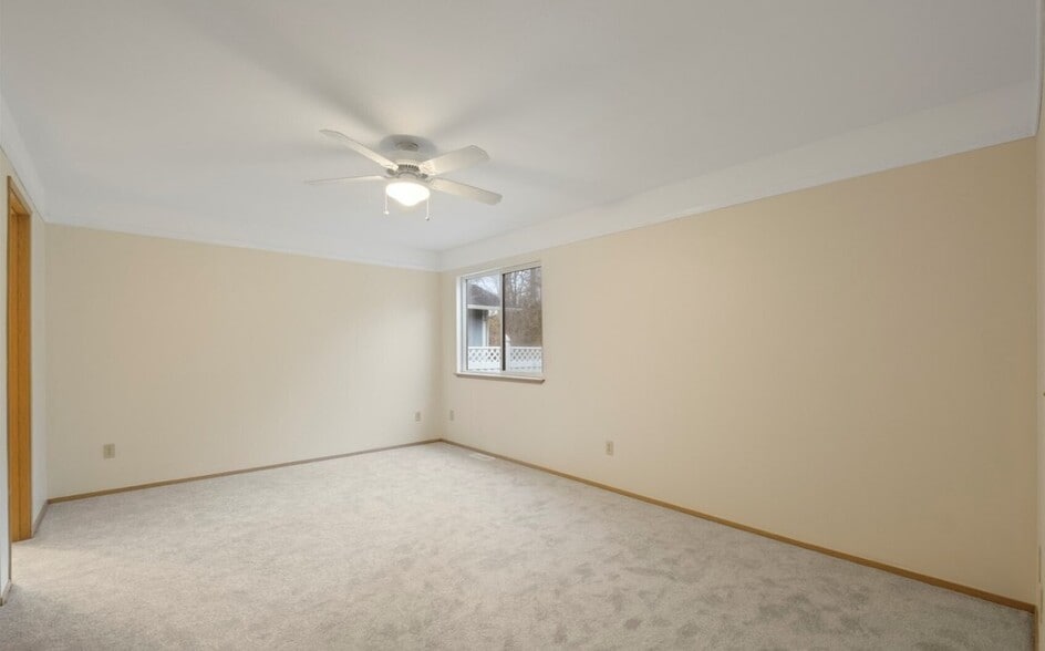 Building Photo - 1225 Sherman Ave