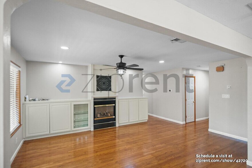 Building Photo - 4046 Alvarado St
