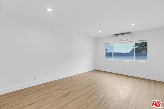 Building Photo - 2007 Vestal Ave