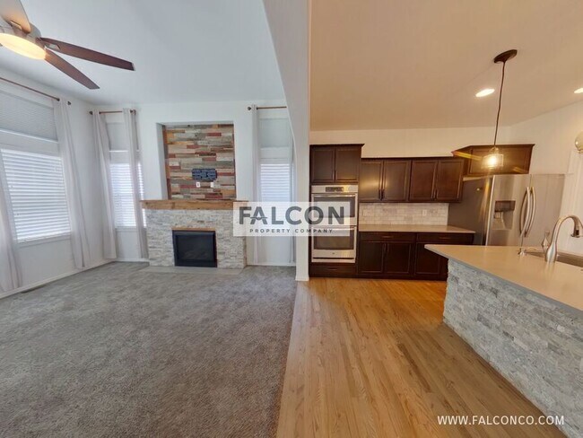 Building Photo - 7248 Jagged Rock Cir