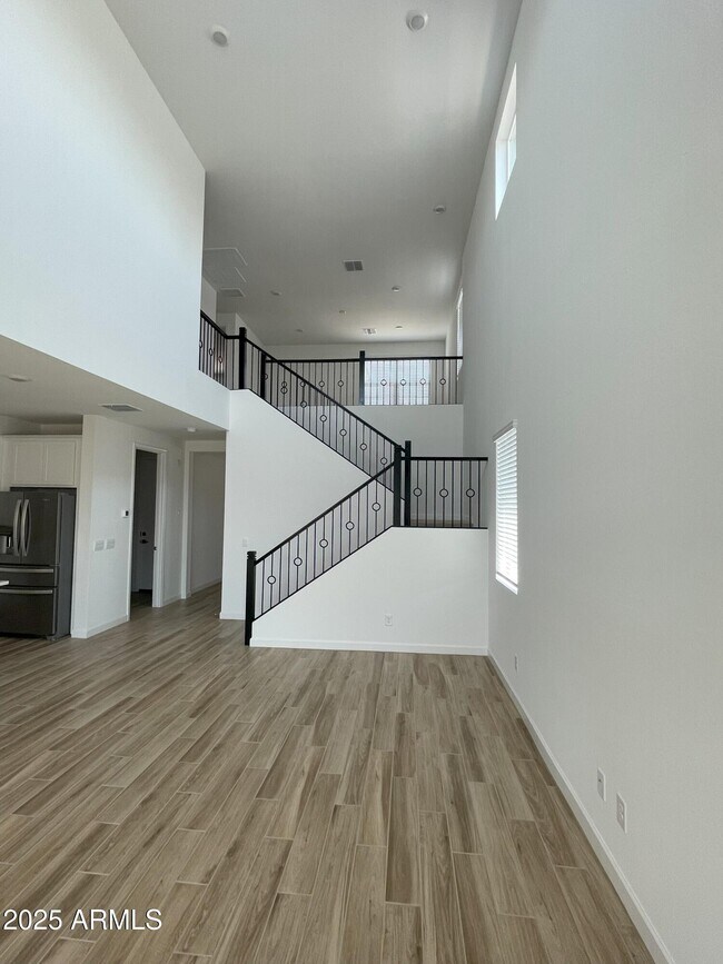 Building Photo - 7417 W Buckhorn Trail