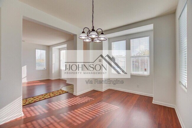 Building Photo - 2673 Merchant Dr