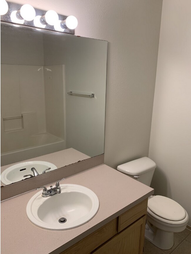 Building Photo - 321-R Street SE