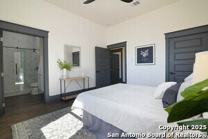 Building Photo - 207 Loretta Pl