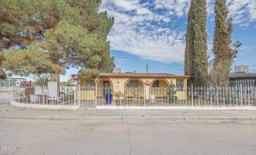 Building Photo - 201 Foster Dr