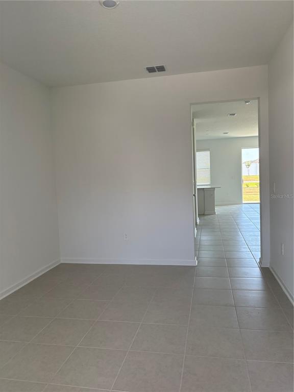Building Photo - 2951 Savoir