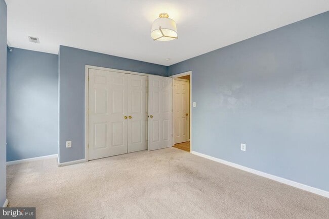 Building Photo - 6001 Alderdale Pl
