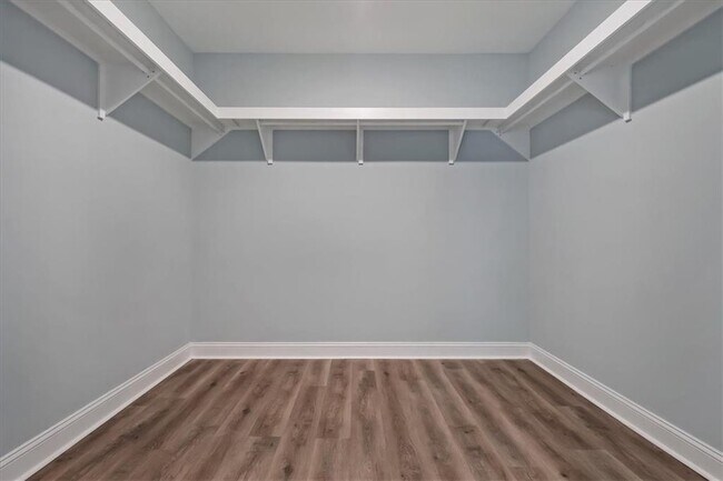 Building Photo - 1204 Market St