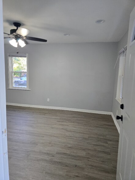 Building Photo - 1040 Polk St