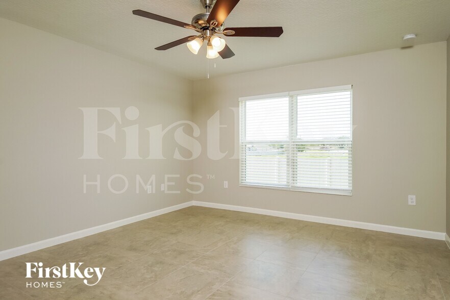 Building Photo - 651 Lindbergh Wy