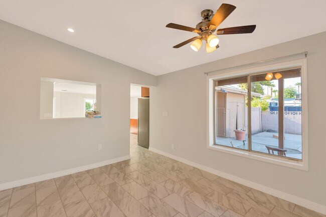 Building Photo - Spacious 6-Bedroom Pool Home Near ASU in Prime Tempe Location