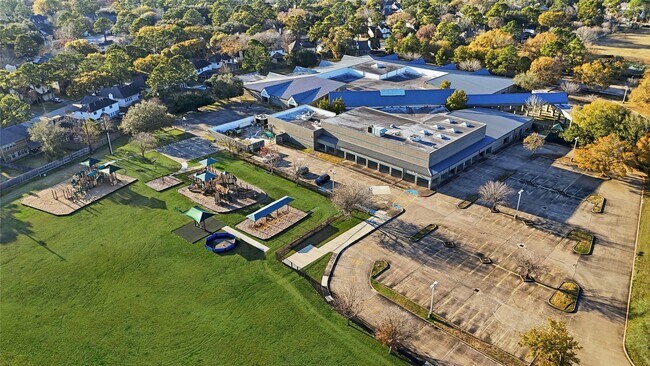 Building Photo - 14602 Cobre Valley Dr